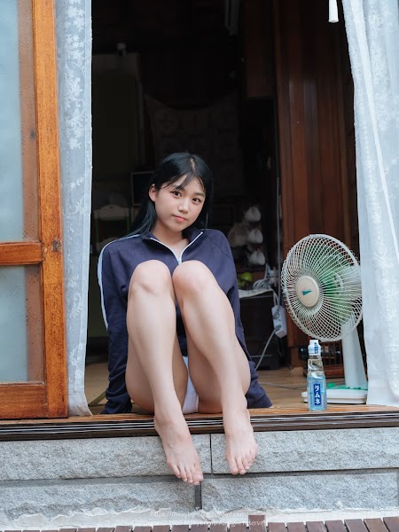 [MilkyBomb] Yui Vol.2 Tracksuit (유이 체육복)