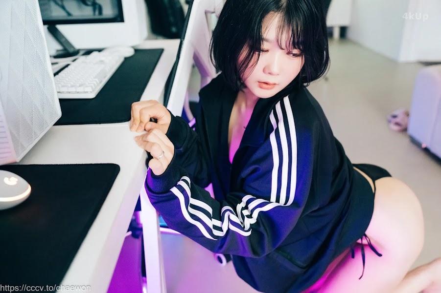 [Loozy] Zia (지아) PC Room With SP (Part A)