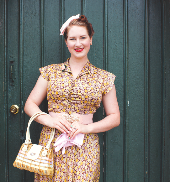 A polished 1940s make up look with a neat curled updo | Lavender & Twill