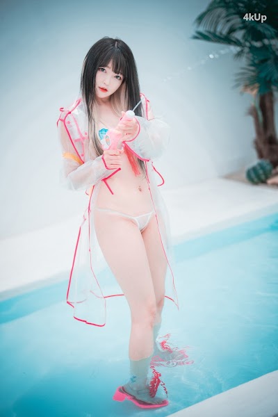 DJAWA Photo – Aram – Poolside Summer