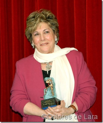 Paloma con su Premio ‘Master de Oro’ del Forum de Alta Dirección