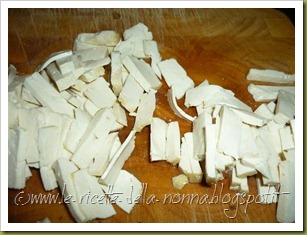Antipasto piccante di tofu al naturale con melanzane e peperoni sott'olio (3)