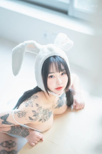 Jeon Bo-Yeon (전보연) Monokini