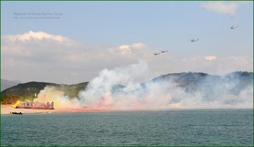 Фото с учений Южной Кореи и США