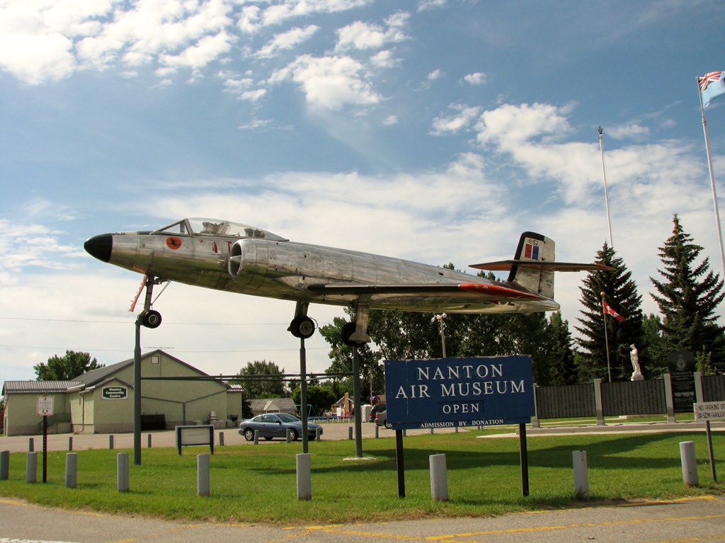 [1052%2520Alberta%2520Hwy%25202%2520South%2520-%2520Nanton%2520-%2520Bomber%2520Command%2520Museum%2520of%2520Canada%255B3%255D.jpg]