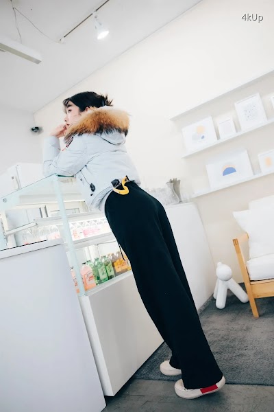 [Loozy] Sonson (손손) Nude Apron