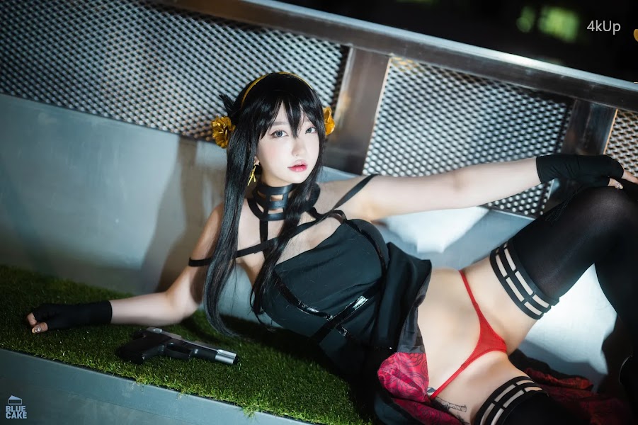 [BLUECAKE] Son Ye-Eun (손예은) Black Rose RED+