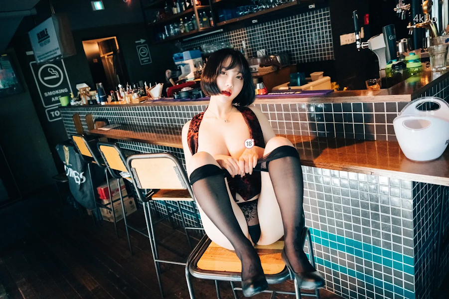 [Loozy] Son Ye-Eun (손예은) Tainted Love Bar Uncensored