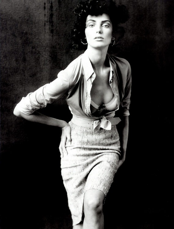 [vogue-paris-march2004-2%255B3%255D.jpg]