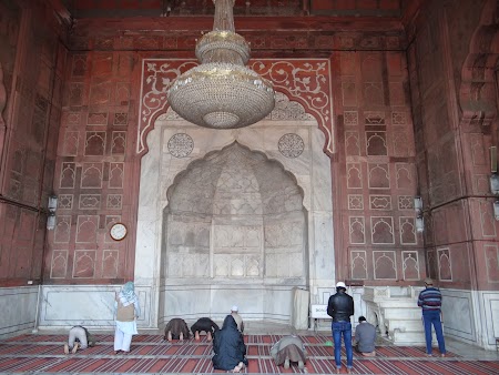 13. Mihrab.JPG