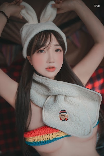 DJAWA Photo – Son Ye-Eun – Romantic Winter Glamping