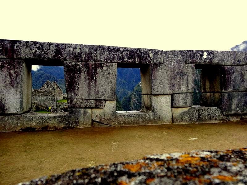 [Machu_Picchu_DSC022104.jpg]