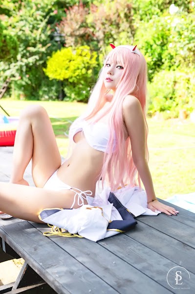 SAINT Photolife – Yuna (유나) No.10 Zero Two