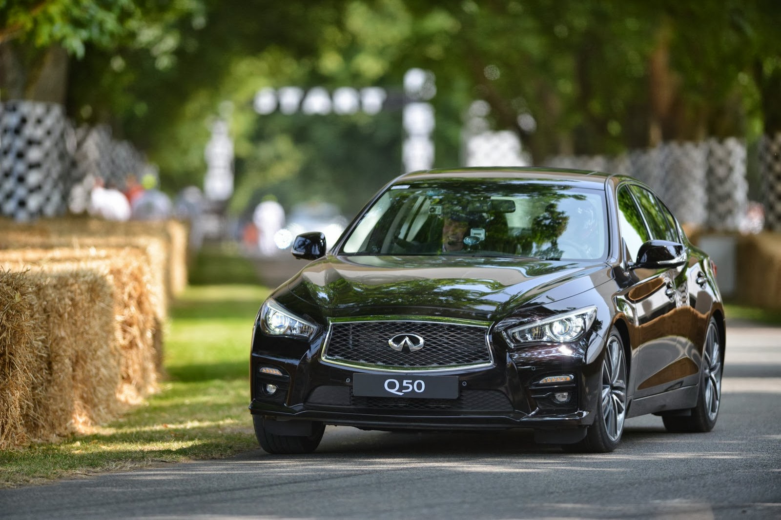 [Infiniti-16%255B2%255D.jpg]