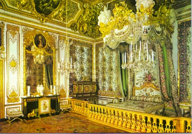 Os presento la habitación donde aposentaba su real efigie María Teresa de Austria o cualquiera de las otras esposas del monarca Luis XIV