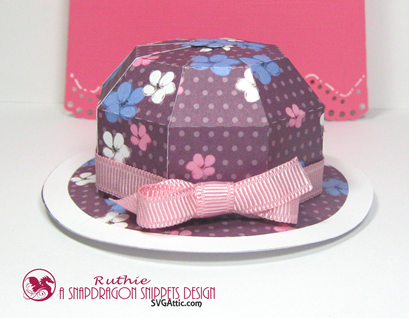 Leprechaun mini bowler hat box - First communion girls dress card - Ruthie Lopez. 3