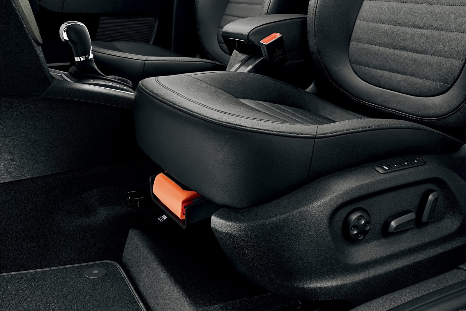 [Skoda-Yet0_FL-12%255B2%255D.jpg]
