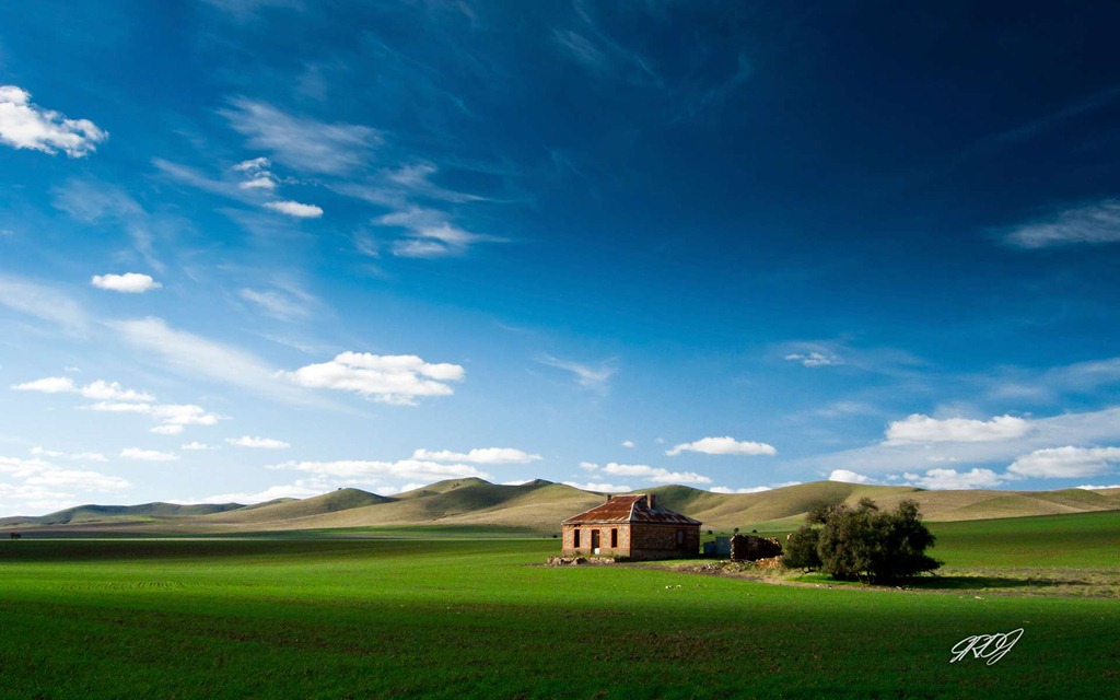 [9_ianrdjohnson_derelicthousenearburrasouthaustralia%255B3%255D.jpg]