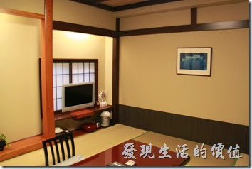 日本北九州-由布院-彩岳館。日本和室房間。