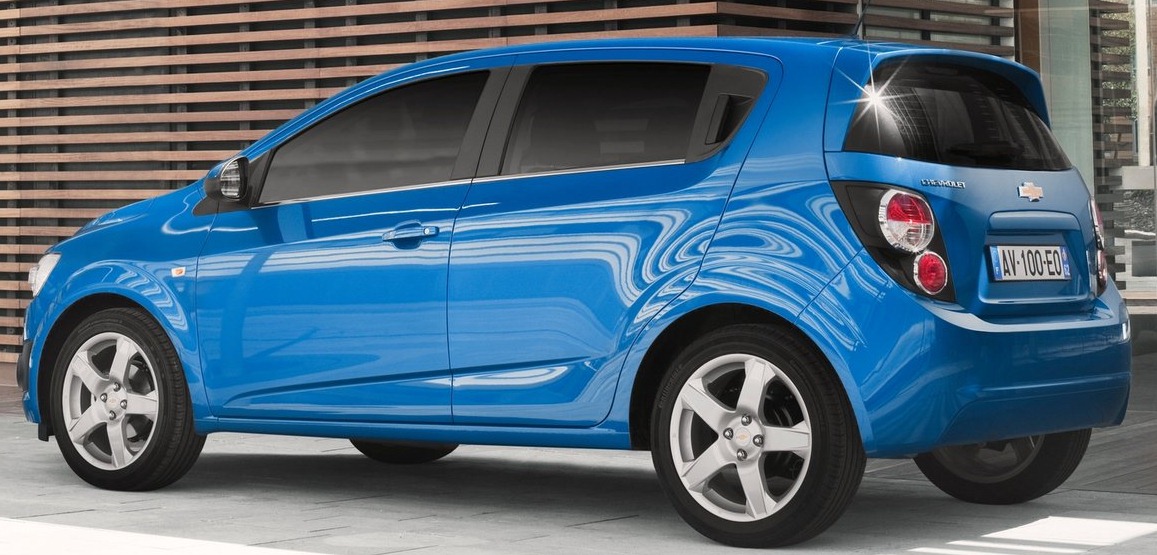 [Chevrolet-Aveo_2011_1600x1200_wallpaper_20%255B3%255D.jpg]