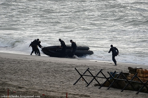 "Запад-2013": Высадка на побережье