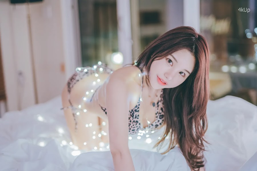 SAINT Photolife – Zzyuri (쮸리) Jezzyuri