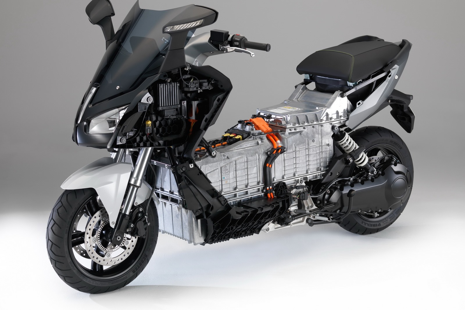 [BMW-Electric-Scooter-58%255B4%255D.jpg]