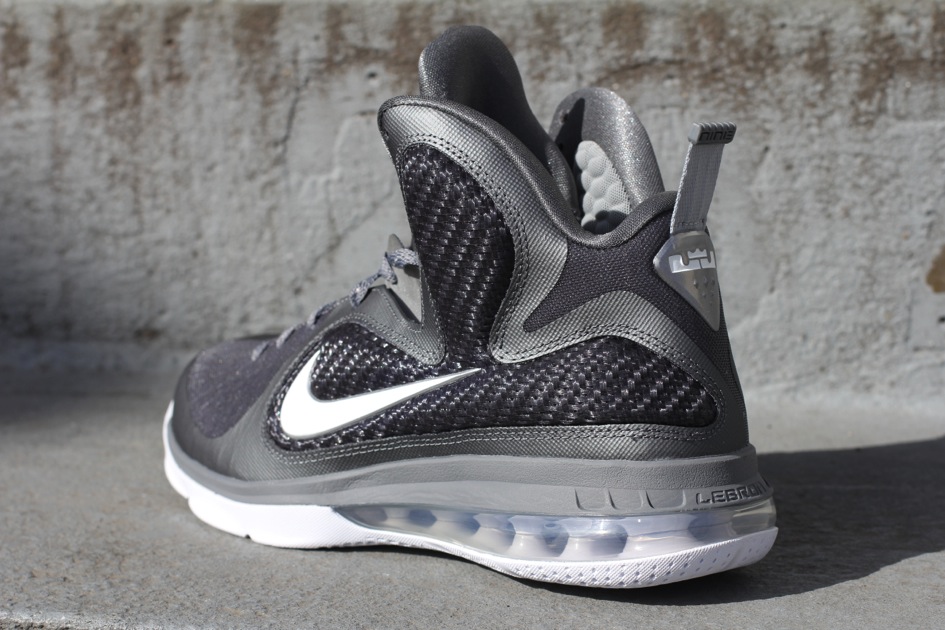 nike lebron gray