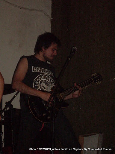 [Pork%2520junto%2520a%2520Judith%252012-12-2009%2520Capital%2520%252840%2529%255B2%255D.jpg]