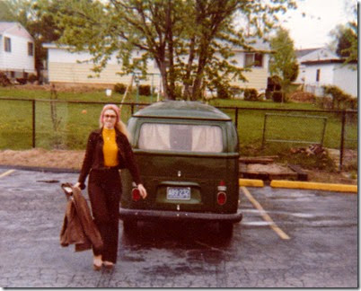 Donna&VWBus1978