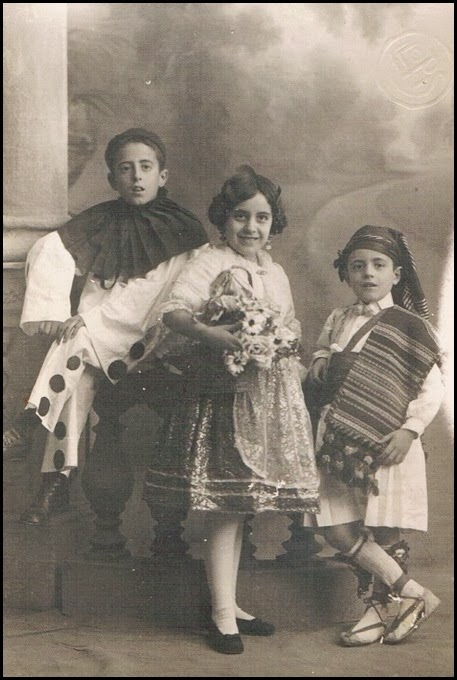 Niños del Carnaval de Valencia. 1923