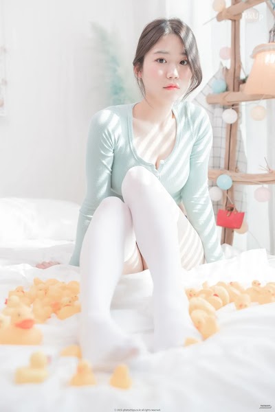 PhotoChips Vol.85 No.1 Hyeseong