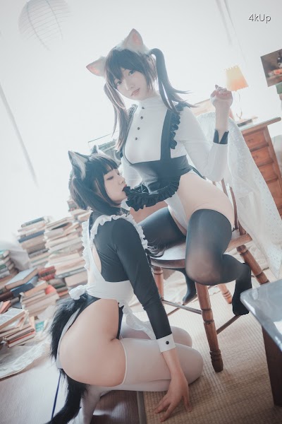 DJAWA Photo – Bambi (밤비) & Sonson (손손) Maid Mansion W