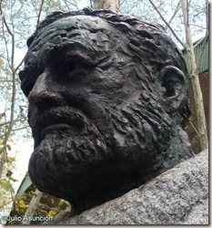 Ernest Hemingway - Pamplona