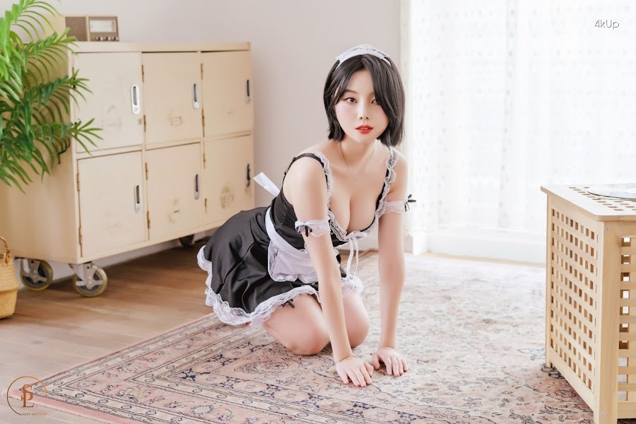 SAINT Photolife – Yuna Yuna’s Wild