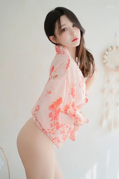 [ROGLE] YeonyuMilk Vol.01