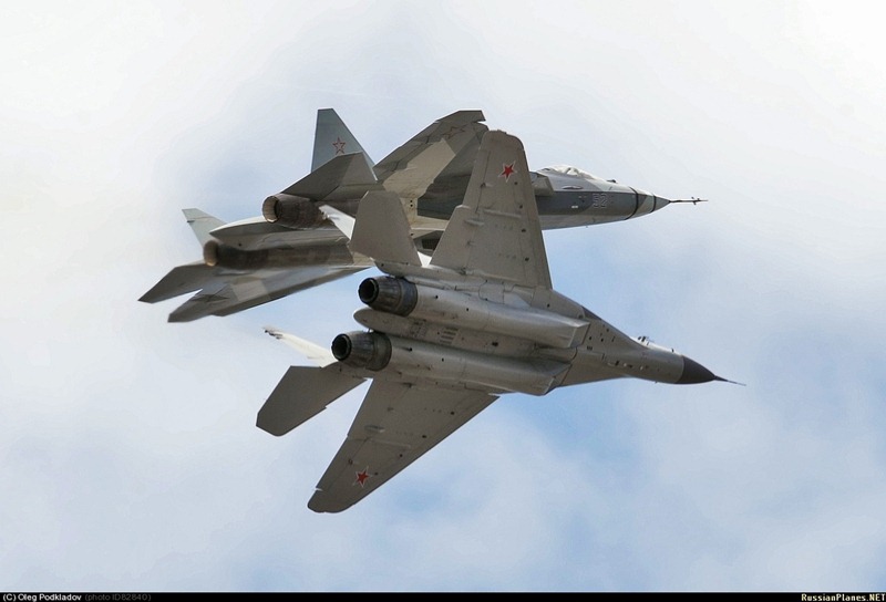 T-50-PAK-FA-Fifth-Generation-Fighter-Aircraft-MiG-29M2-Russia-09