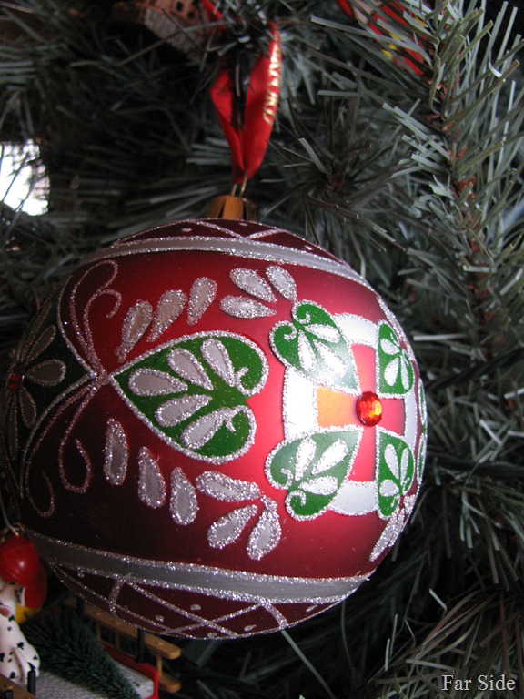 [Waterford%2520Christmas%2520ornament%2520from%2520Jen%255B9%255D.jpg]