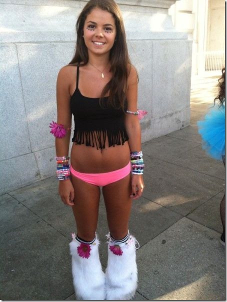 raver-girls-molly-6