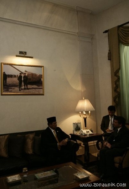 foto keseharian Presiden Indonesia Susilo Bambang Yudhoyono (7)