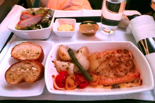 jin loves to eat: Cathay Pacific Inflight Meal, Manila to Paris