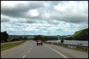 01 - I-90W along the river in upper New York