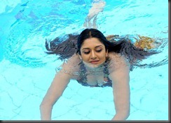 vimala_raman_hot in swim wear