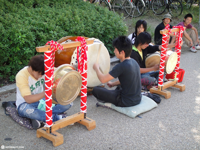 taiko drummers in Osaka, Japan 
