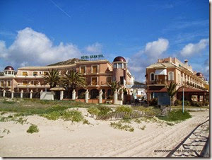 Zahara de los Atunes. Playa. Hotel Gran Sol- P2280737