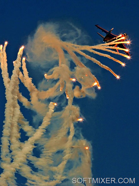 [0931b941eb6a065cf35b64d9c4638736%255B12%255D.jpg]