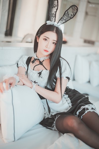 DJAWA Photo – Bomi (보미) – “Bomistry #2”