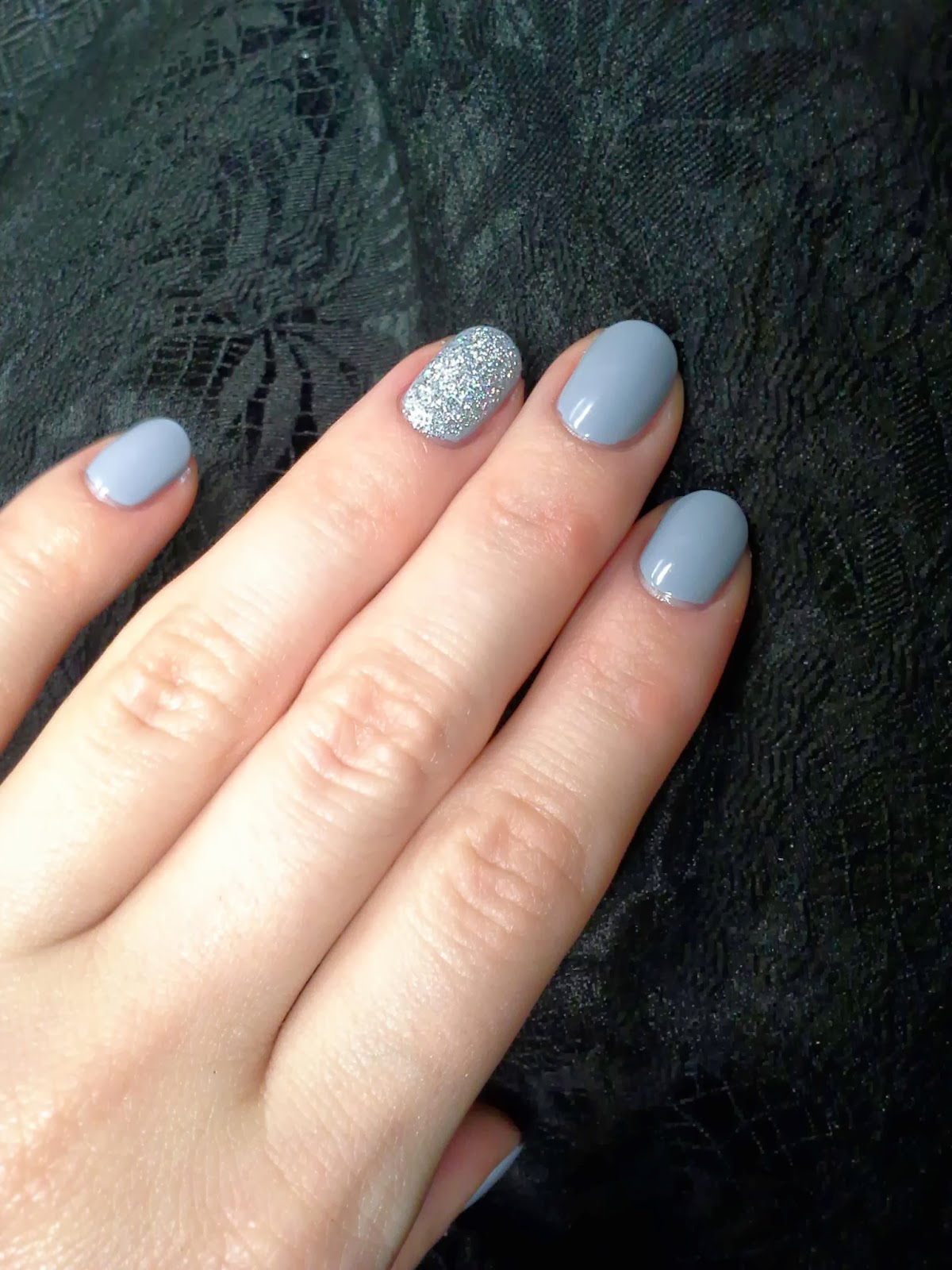 short & sweet ( and perpetually polished): Ciate chinchilla & twinkle toes