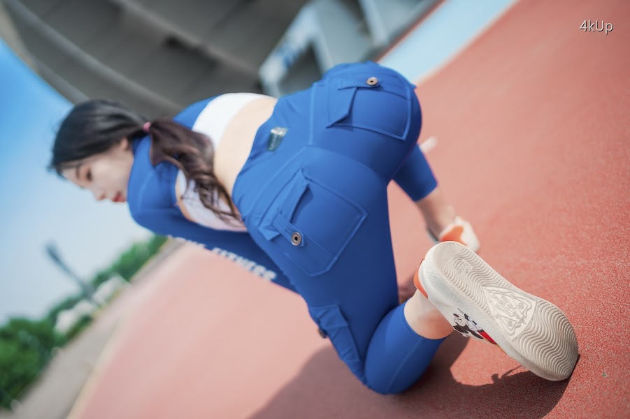 DJAWA Photo – Zzyuri (쮸리) Loose and Tight Refreshing Blue