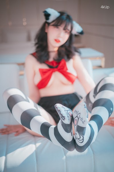 DJAWA Photo – Song Hana (송하나) Ribboned Only